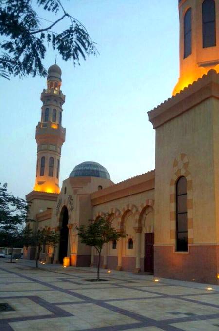 A beautiful Mosque in Jubail Sodia Arabia💕💕