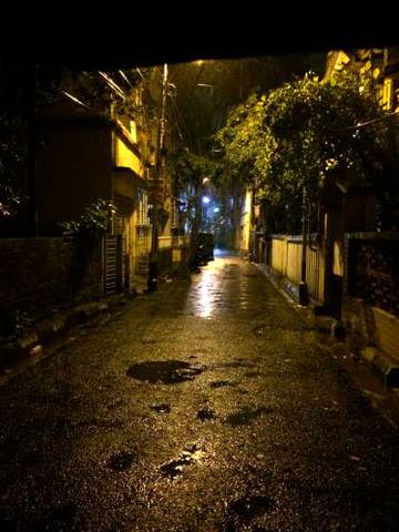 Rainy night 😒😒