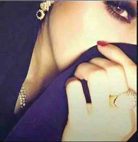 وہ میری آنکھوں سے نکلا ہوا ہجرت زدہ شخص😒😢
ایسی ہی محفوظ پناہ گاہوں کو ترستا ہے 🔥😶