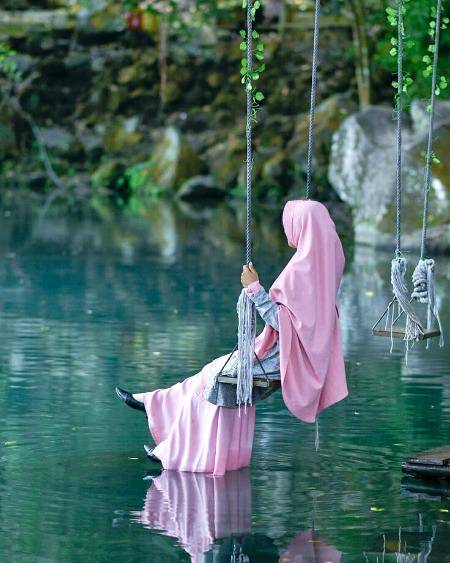 جو اللہ کا ہو جاتا ہے اللہ بھی پھر اس کا ہو جاتا ہے