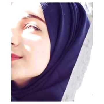 آئنیہ دیکھ کر وہ مسکراۓ اور بولے...
بے موت مریں گے ہم پہ مرنے والے...