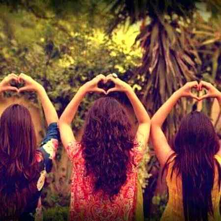 Life is better with frnds 🥰 miss you my partner ❣️