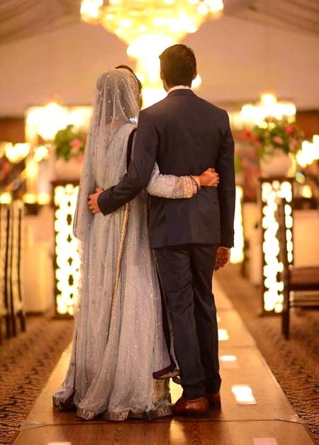 میری زندگی میری بندگی میری راحتیں میری چاہتیں،

جو توں نہیں تو کچھ نہیں میری زندگی کی وضاحتیں