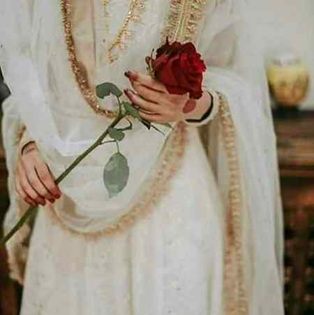 یہ مان ہی کافی ہے تیرے خاص رہے ہم کچھ دن تو زندگی کے بہت پاس رہے ہم۔۔ ❤️🥀