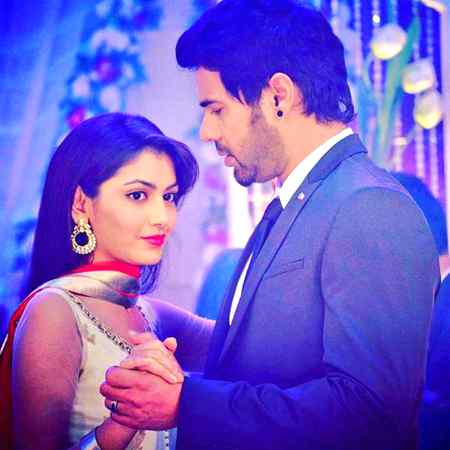 Ma q bando dar dar py osky naam k dagy❣️ wo fiqat Mera Hy mujy yaqen Hy apny duao par 🥰😘
