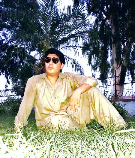 ھــم تــو ھیــں آداب مــحبت کــے پــابنــد صــاحب ❤
ھــمیں تــوآ تــا ھــی نھیــں انســان ســے نفــرت کرنــا❤