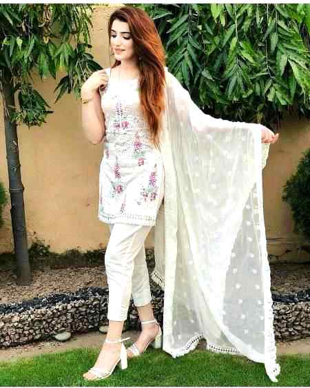 ❤مرتے تو لاکھوں ہوں گے تجھ پر ❤
❤ہم تو تمہارے ساتھ جینا چاہتے ہیں ❤