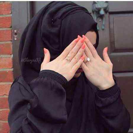 Cehra  utha  ky  dekhye  
Nazrein milaye  ❤👌👍