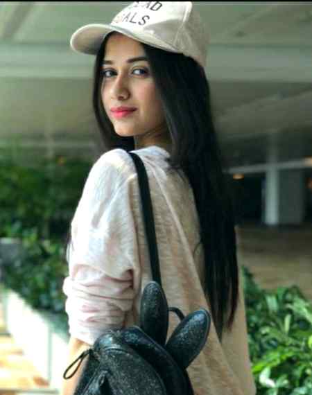 To tory dil mera......


Teri uqat ni ha......