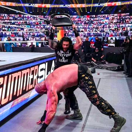 اور دل آج بھی تمہارے لوٹ آنے کی تمنا کرتا ہے
punish the monster