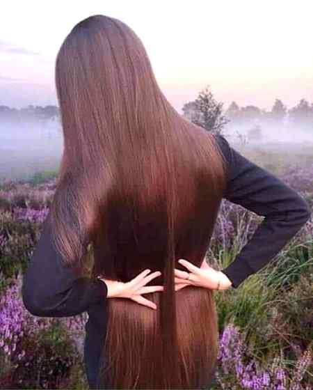 یہ کیسا خواب تھا جھٹکا سا لگا دل کو
کہ اِک شخص پر یشان میری تلا ش میں تھا۔