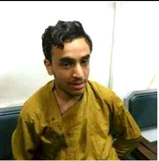 پاکستان کی تاریخ کا سب سے پہلا چیف جسٹس آف پاکستان۔چیف جسٹس خالد ۔جس نے منٹوں میں فیصلہ سُنا کر پوری دُنیا کے گستاخقادینیوں کو للکار دیا۔۔اللّہ پاک خضرت اسماعیل علیہ السلام کی قربانی کے صدقے اس غازی کی خفاظت فرما دیں ۔آمین ثمہ آمین