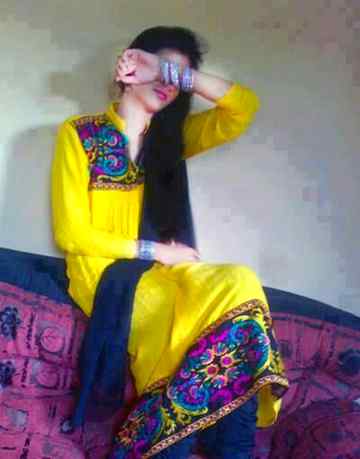 مسئلہ یہ نہیں کہ تیرے ہیں 
  Herooo.m5مسئلہ یہ ہے کہ صرف تیرے ہیں