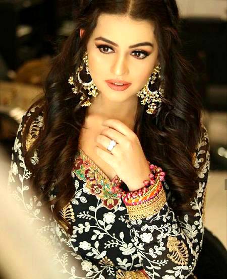 Zara Noor Abbas!