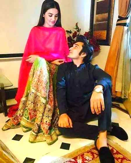 یار آ جا کہ تیرے پہلو میں
چین راحت قرار سب کچھ ہے😍
💞Haider ❤️😘