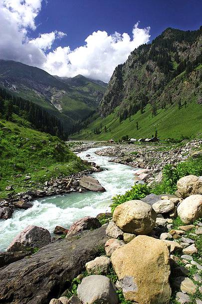 Rushing stream pakistan👍👌👍👌