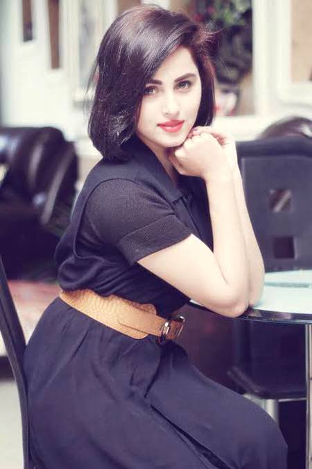 Nimra khan