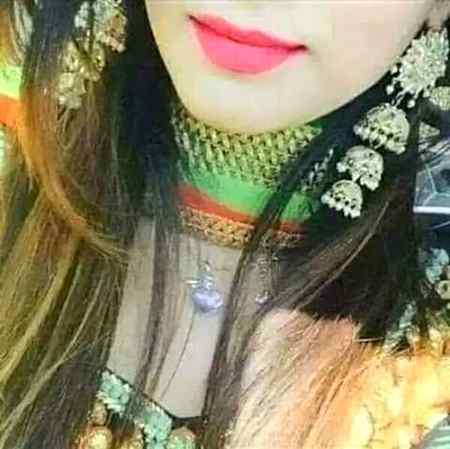 Itni shidat psnd hon k chor skti hon😔 par bant nhi skti😏phir chahy wo chezen hon ya insan 🙇 jo mera hai wo mukaml mera h jo zra sa bhi kisi or ka h mujhy uski zrort hi nhi 😍