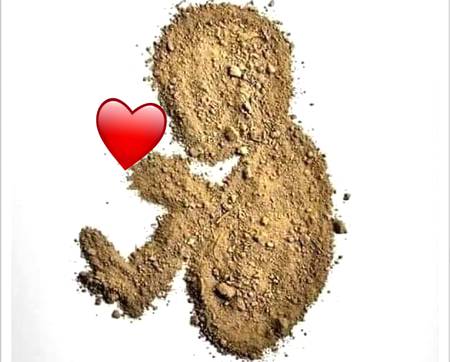 اے انسان
اتنا نہ اکڑ _نہ اتنے جزبات میں رِہ
حد سے نہ گزر _دائرہ ذات میں رِہ

اِک قطرہ__ ناپاک نسب ہے تیرا
 اوقات یہی ہے تیری اوقات میں رِہ.🙁🙁😕