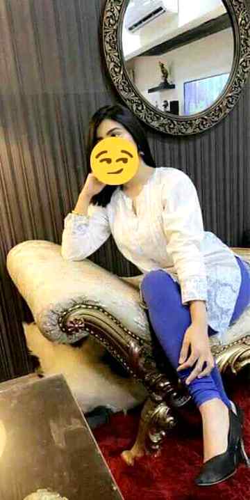 .q1 All fanss .. hi.. hwer you .. fns..