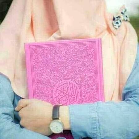 🌿خود کو دنیا سے جب بیزار پاؤ.…

قرآن اٹھاؤ، دل سے لگاؤ ، رب کے ہوجاؤ🌿❤