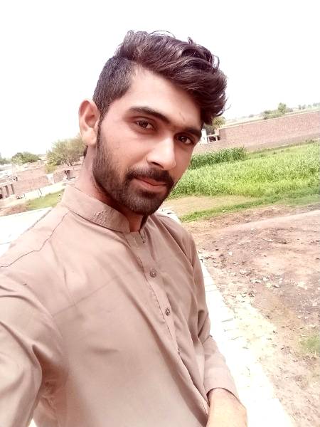 👌دل توڑنا آج تک نھیں آیا ھمیں
💔ارے صاحب💔
پیار کرنا اپنی ماں سے جو سیکھا ہے👌