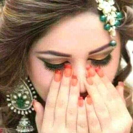 Kuch to meri mohabbat ka bharam rakh,
Tu bhi to kabhi mujh ko manaaney aaa..