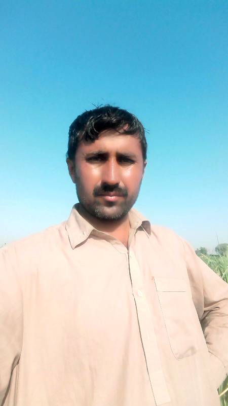💕💕*بات اگر شراب تک ہوتی تو نہ آتے تیرے میخانے میں_____☆*

💕*یہ جو تیری نظروں کا جام ہے کم بخت کہیں اور نہیں ملتا_____☆*