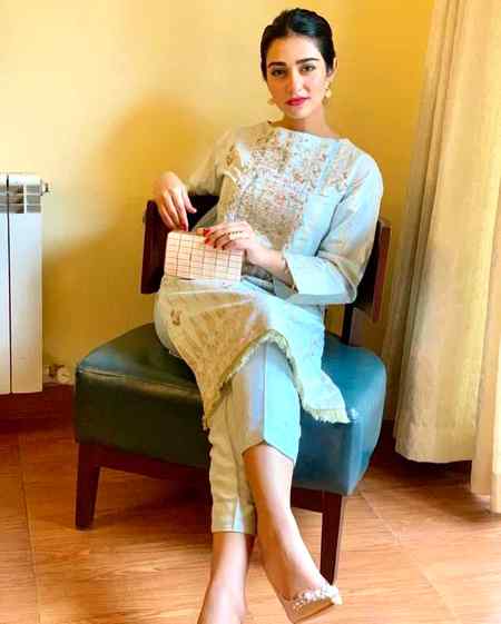 Sarah khan 🔥 like 🔥