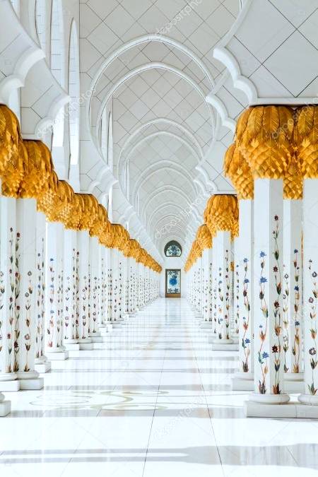 Interior Of Sheikh Zayed Mosque In Abu Bhabi