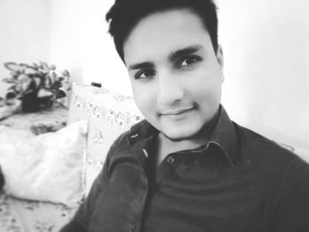 یہ دنیا صرف ایک فریب ہے ۔۔۔۔😇🔥
یہاں کسی کو کسی سے محبت نہں💔💯