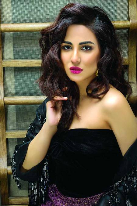 Ushna shah 🔥
