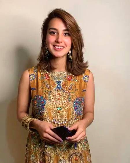 Iqra aziz Eid look