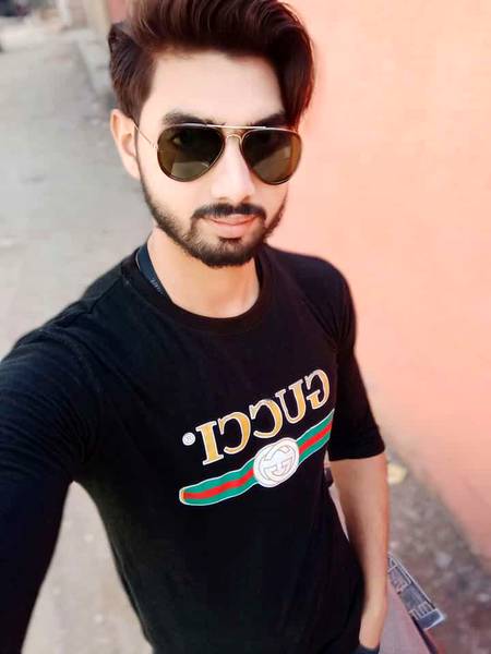 Oye Pakistanion Kahan hi sub