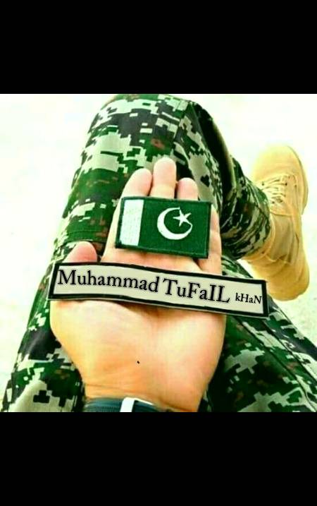 DP changed...Proud to be a Pakistani ALHAMDULILLAH....Aye Apny Pakistan k Sath Muhabbat ka Jazba dikha kr apni Id's py Pak Flag lga dy.