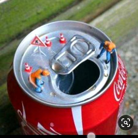 Tinny world ka ye kya hai ? btao