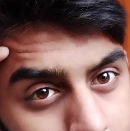 Kali rato ko b rangeen kaha ta m ny teri har bat pe ameen kaha ta m ny. 😓