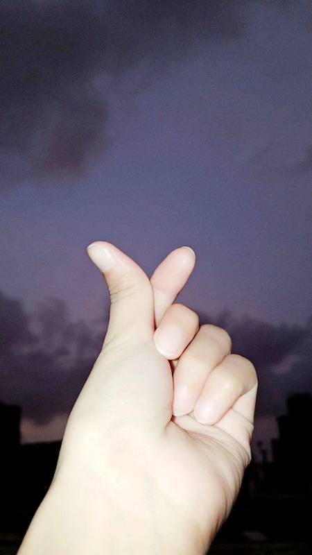 اپنے وہ ہوتے ہیں جنھیں درد کا احساس ہو 💕💕 ورنا حال تو رستے میں آنے جانے والے بھی پوچھ لیا کرتے ہیںum e Hani Rajpoot