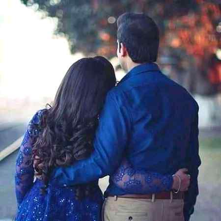 اپنے پیارے ساتھ چلیں تو
رستے منزل ہو جاتے ہیں