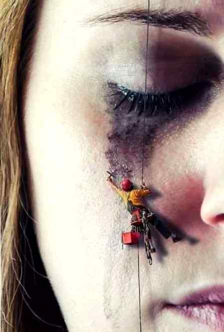 آنکھ سے کھینچ کے نکالے ہیں😢😢 

ویسے بھی خواب مرنے والے تھے💔💔