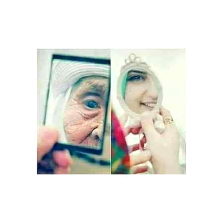 اپنی جوانی کے دھوکے میں ہرگز مت آنا 
کہ عنقریب یہ تم سے چھین لی جائے گی