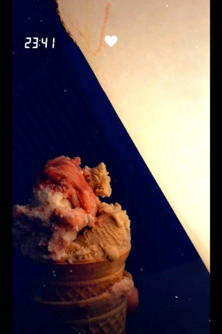 Eating Sasti Icecream🍦