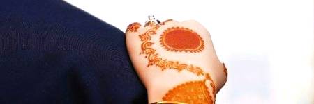 لڑکیوں کا سب سے خوبصورت سنگھار مہندی💕 ہوتا ہے اور مجھے 💕مہندی لگانا بہت پسند ہے