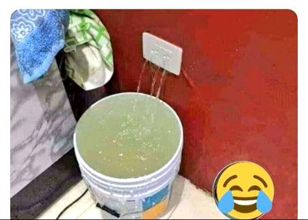 Electrician ko bolao Yah Plumber ko?