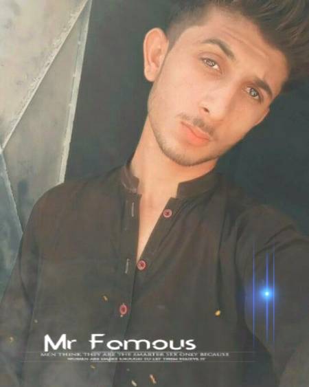 LOOK LIKE SMOKER BUT I M NOT SMOKER😜😜