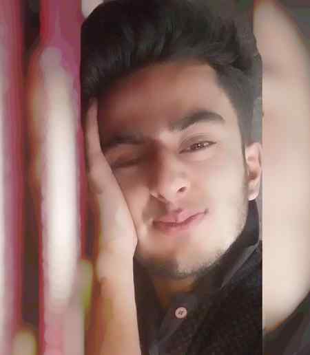 Hayeee😍 ye mri adaain 🤭🤭😜🙈