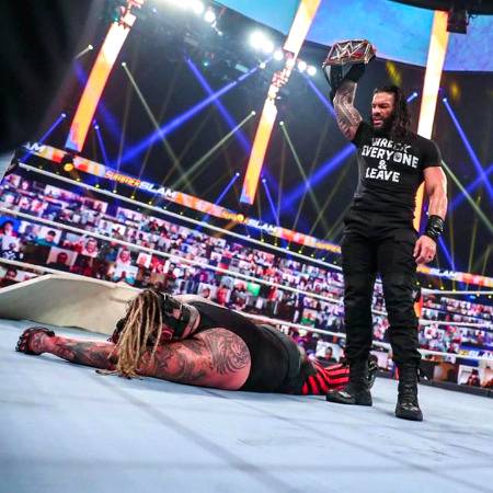 Roman is back and attack on The fiend and brawn Strowman at Summerlam ❤❤🕷🙏💓💔😍😘