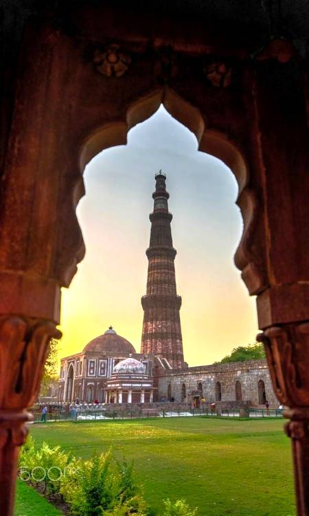 Qutab Minar New Delhi India