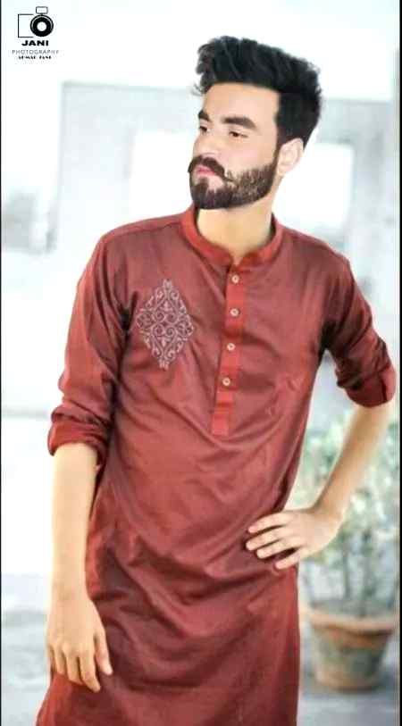 Hamary koi jano mano nai hain ap btaeye soot chiitta lawaan ky kalaa