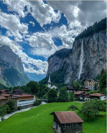 Laubrunnen